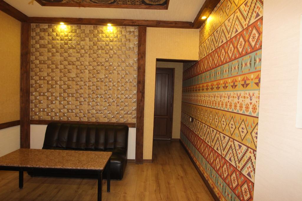 Delphin Guest House 비슈케크 외부 사진